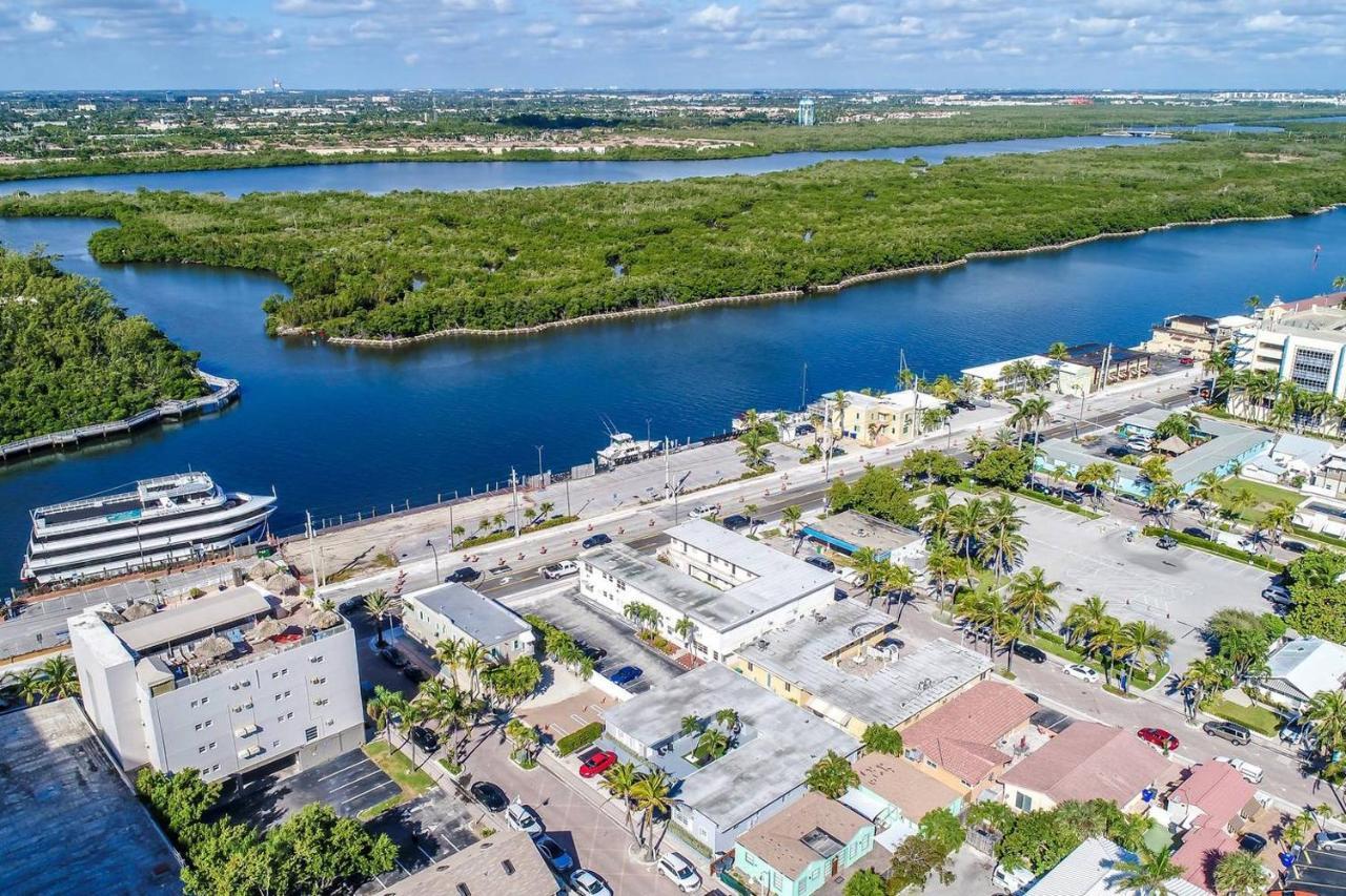 Newly Renovated 1 Bedroom Apt Designer Unit # 3 Dania Beach Bagian luar foto